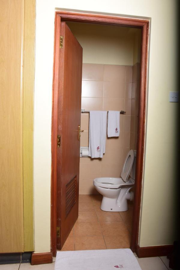 Minimalistic Studio Apartments Nairobi Extérieur photo